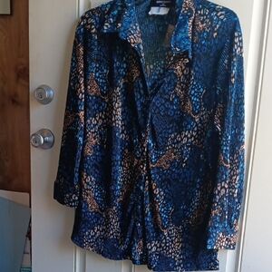 Dana Buchman Blue and Tan Animal-Print Button Down Shirt